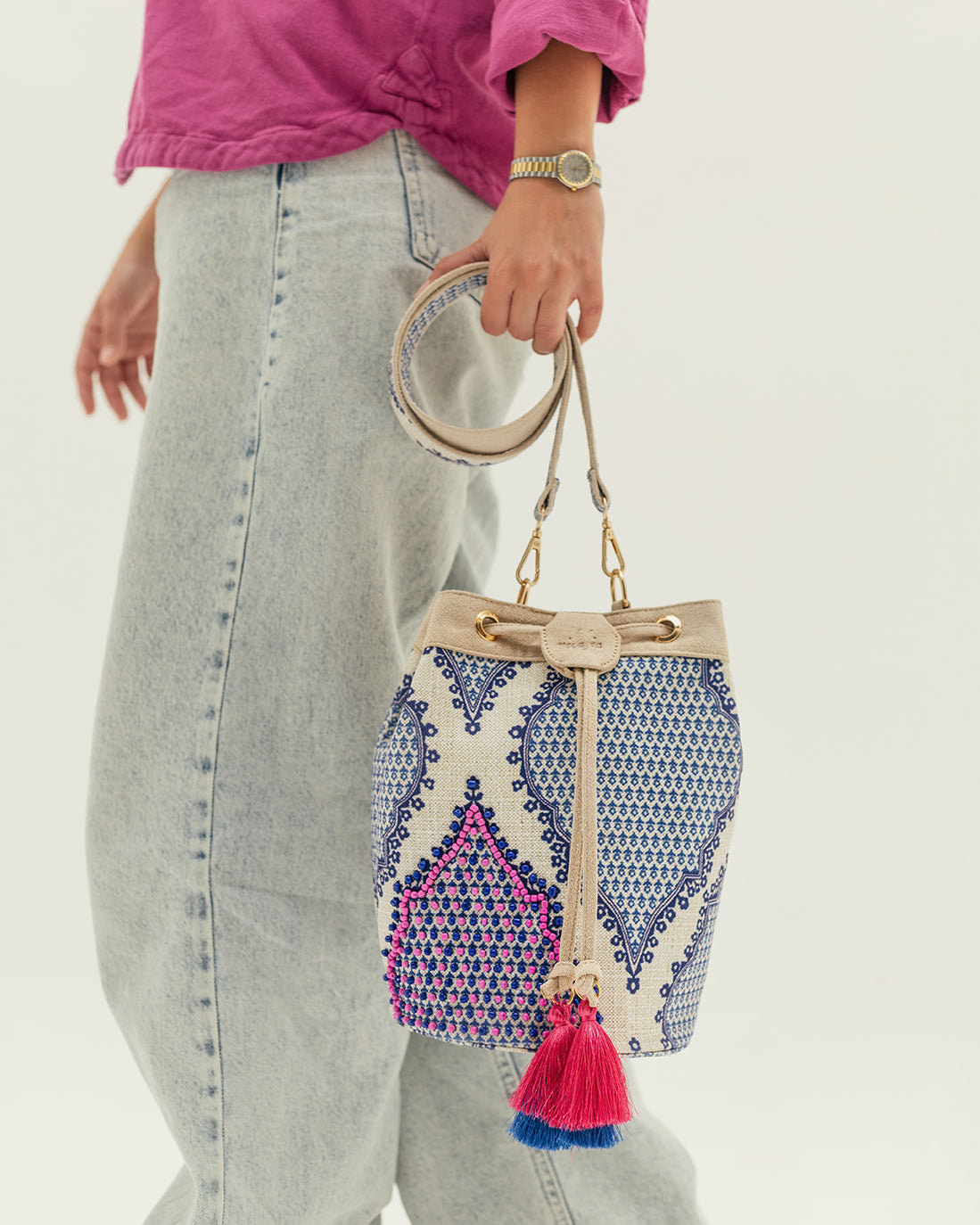 Azraq Crossbag
