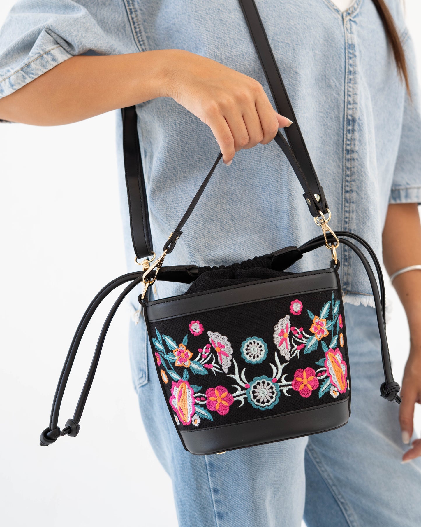 Black Floral Pocket Crossbag