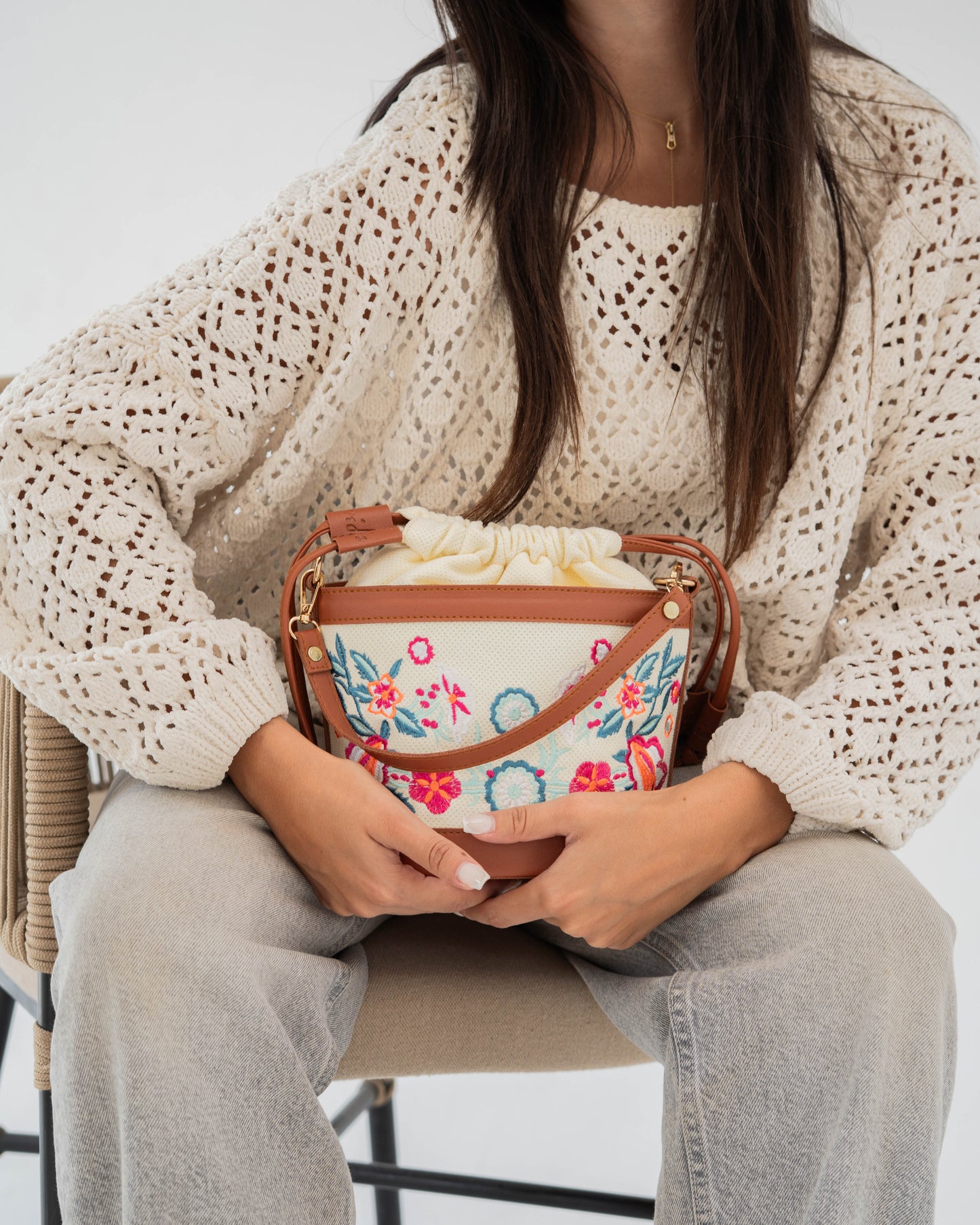 Offwhite Floral Pocket Crossbag