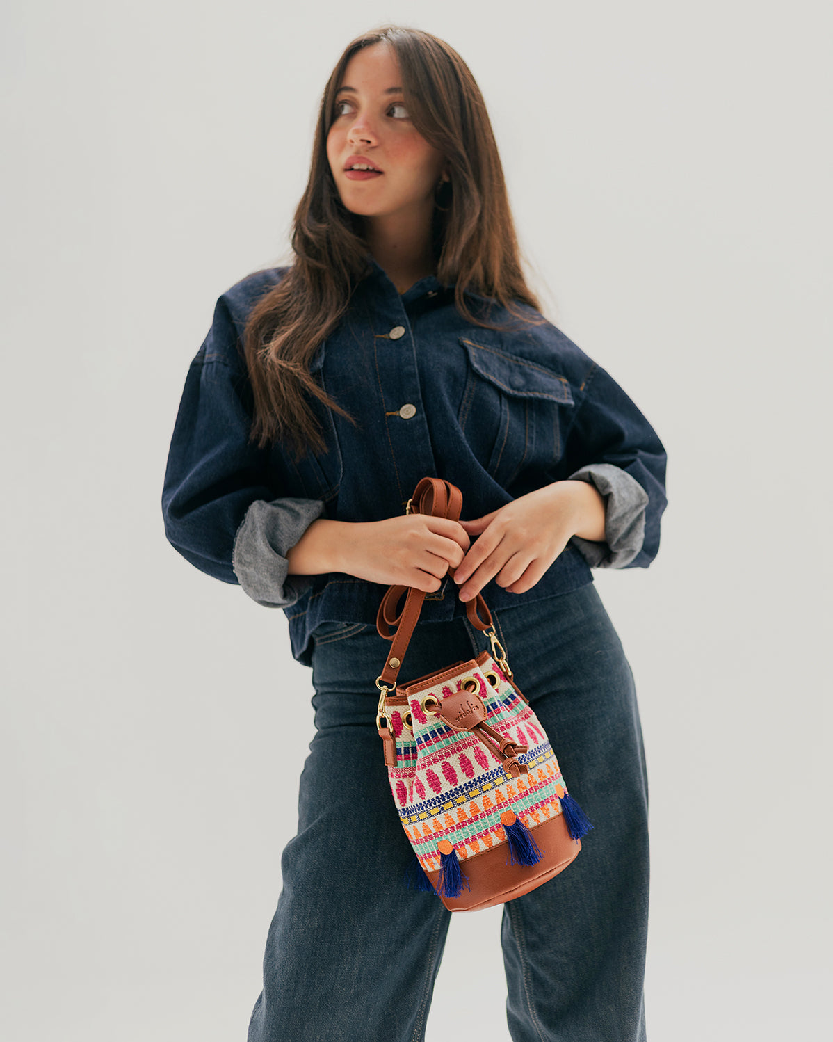 Livia Fringe Crossbag