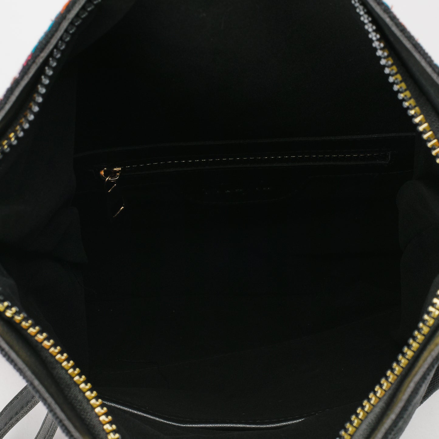 Black ClassyCarry Clutch