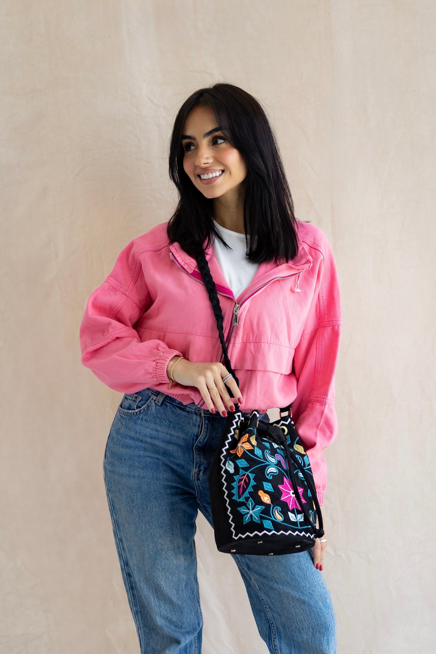 Black Petal Crossbag