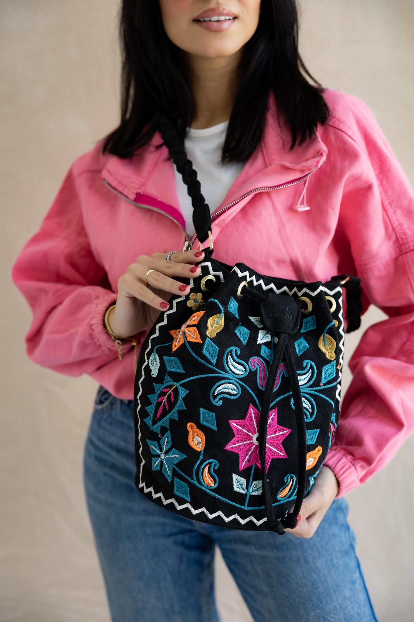 Black Petal Crossbag