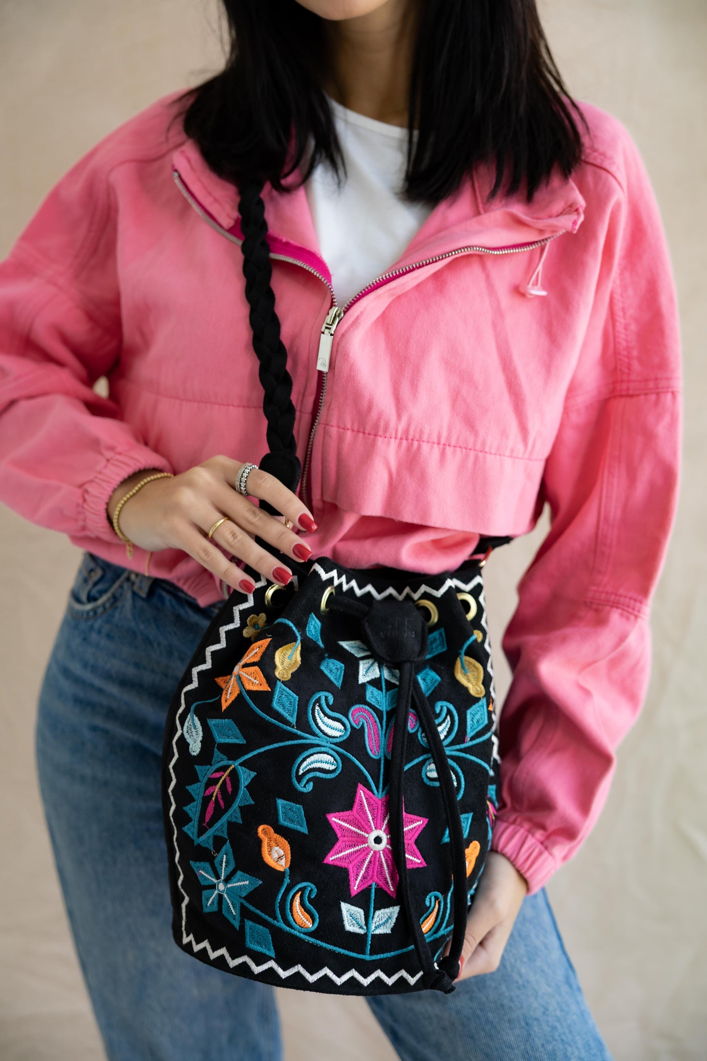 Black Petal Crossbag